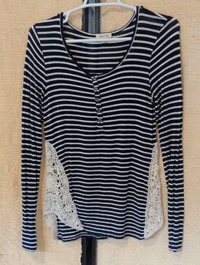 paper tee Navy & White Striped Long-Sleeve Henley with Lace Insets